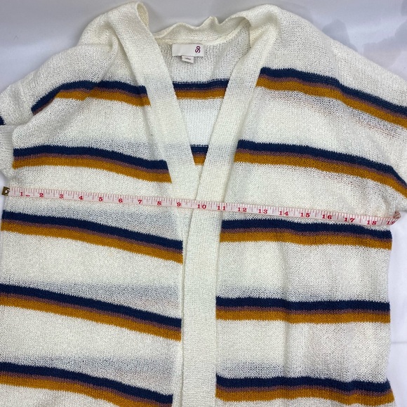 SO- Sweater- White with yellow, purple and blue stripes . Large. Open front . - Picture 4 of 7